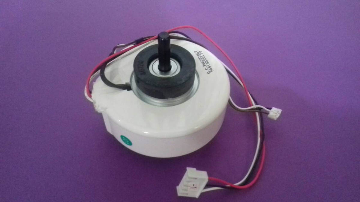 Motor unutrasnje jedinice klima uredjaja 12bty RPG13H(YYW13-4-467) Midea Hausel
